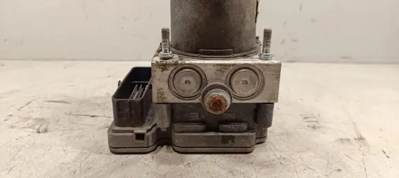 Opel Insignia B ABS Pump 84315515