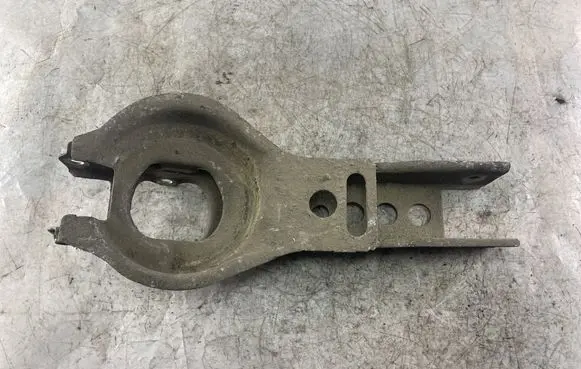 Volvo V70 Rear upper control arm/wishbone