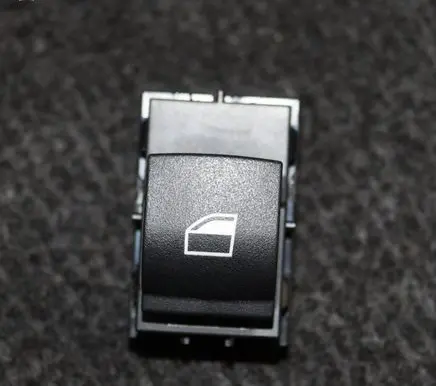 BMW 1 F20 F21 Electric window control switch 9208107