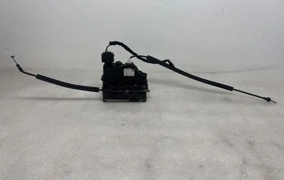 Fiat Ducato Front door lock 1350147080 0204071217 977713100