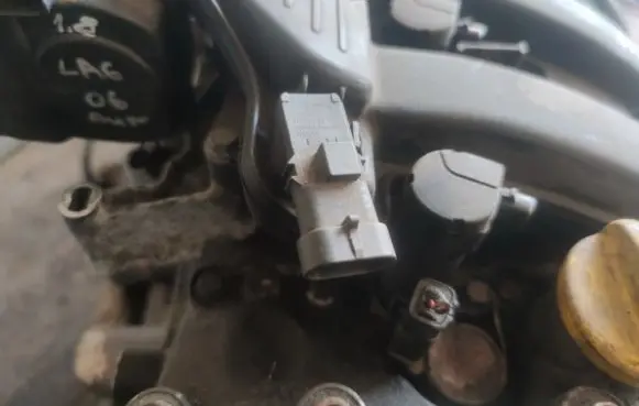 Renault Laguna II Air pressure sensor 8200105165 7700101762