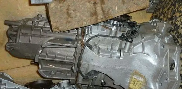 Audi A4 S4 B5 8D Manual 5 speed gearbox 012300050RX