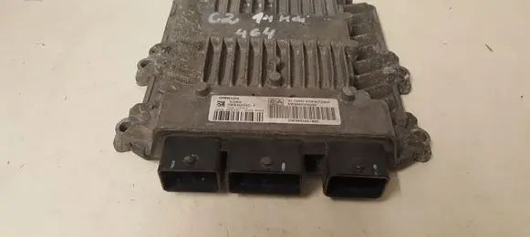 Citroen C2 Engine control unit/module 9653451880 9660300280 5WS40285CT