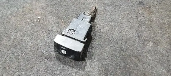 KIA Sorento Windscreen/window heater switch 937103e000