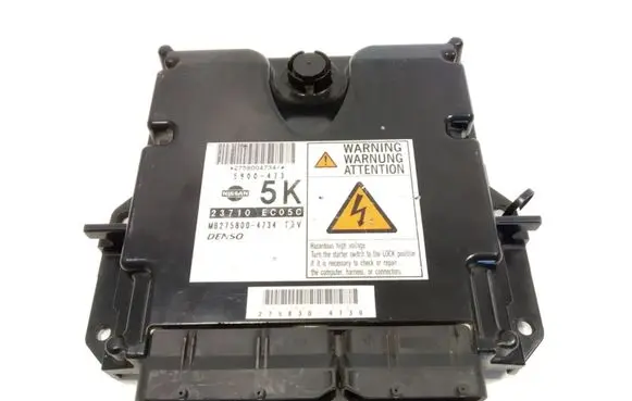 Nissan Pathfinder R51 Engine control unit/module 23710EC05C MB2758004734 2758304730