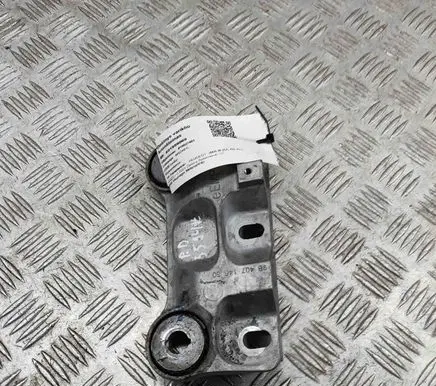 Peugeot 3008 III Engine mounting bracket 9840714680
