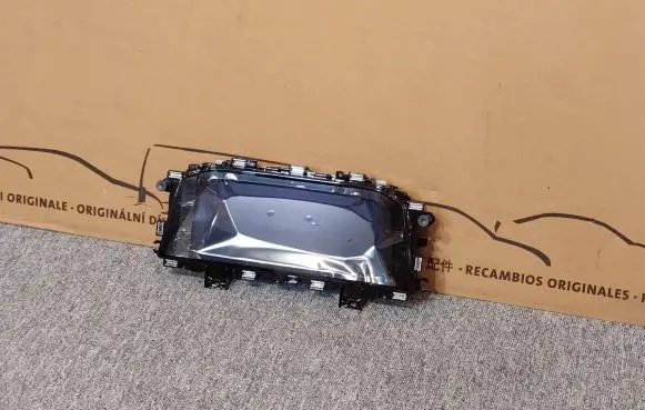 Volkswagen Golf VIII Speedometer (instrument cluster) 5H0920340B 5H0.920.340.B