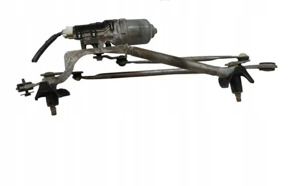 Toyota Yaris Front wiper linkage and motor 851100D080