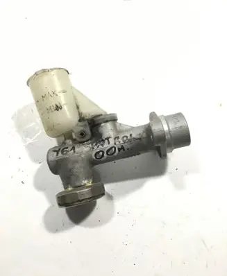 Nissan Patrol Y61 Clutch master cylinder 