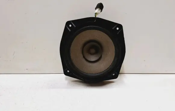 SsangYong Rexton Rear door speaker 8930008002 5025