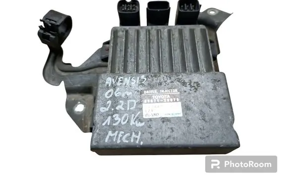 Toyota Avensis T250 Fuel injection control unit/module 8987120070 1310001371