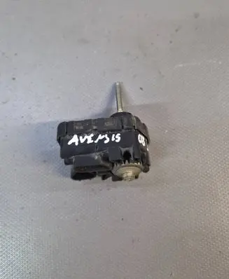 Toyota Avensis T250 Headlight level adjustment motor 