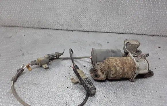Ford Explorer Vacuum pump