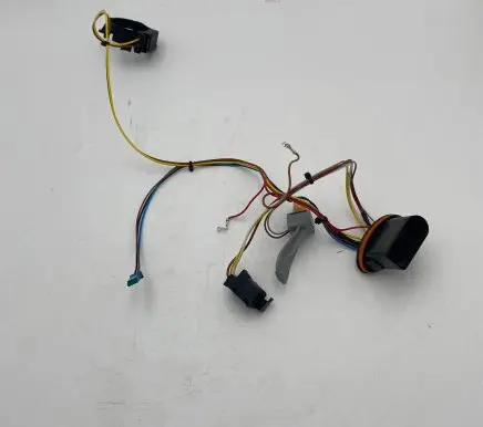 Volkswagen Touran II Headlight/headlamp wiring loom/harness 1304487037