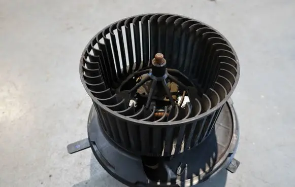 Volkswagen Beetle A5 Heater fan/blower 5C1819015