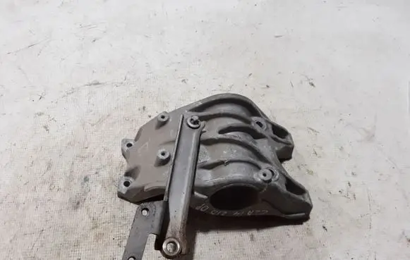 Mercedes-Benz CLA C117 X117 W117 Driveshaft support bearing bracket A6512200131