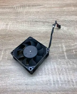 BMW 5 F10 F11 Engine control unit/module fan 6983075