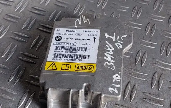 BMW 1 E81 E87 Airbag control unit/module 6577696026801