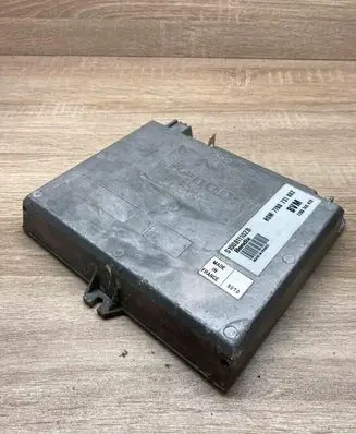 Renault 19 Engine control unit/module ECU HOM7700731802 S100811102B