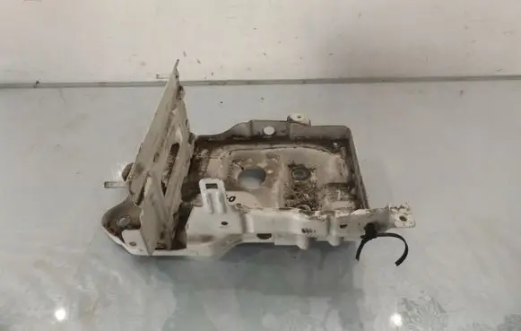 Chevrolet Aveo Battery tray 