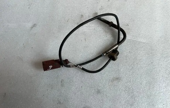 Exhaust gas temperature sensor
