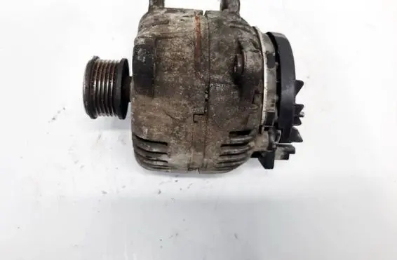 Nissan Qashqai Generator/alternator 8200728292 0124525140