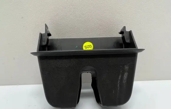 Volkswagen PASSAT B8 Other interior part 3G5827520