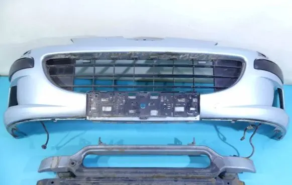 Peugeot 407 Front bumper IMPRK1258472