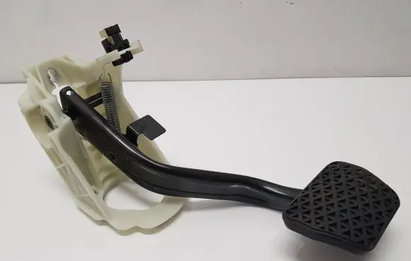 BMW 1 F20 F21 Brake pedal 6876797 35316878290 56703902001