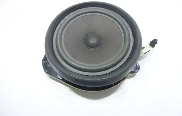 Rear door speaker