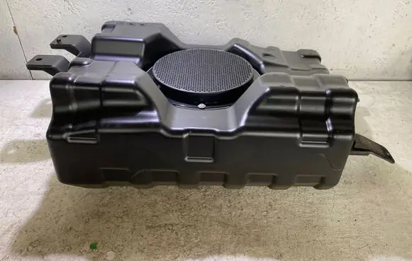 Dodge Durango Subwoofer speaker 68258456A 26777AF