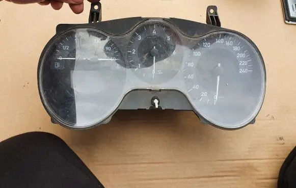 Seat Leon (1P) Speedometer (instrument cluster) 110080280026