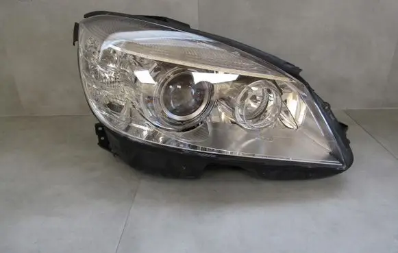 Headlight/headlamp