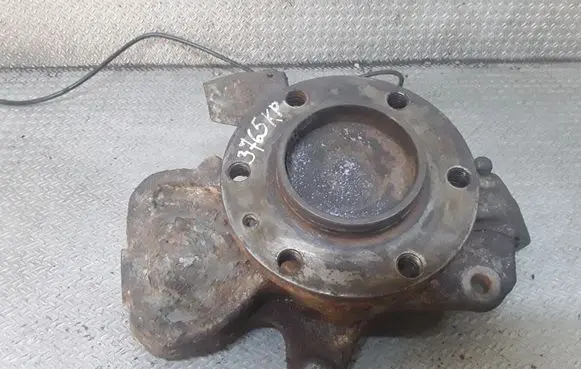 Volkswagen Crafter Front wheel hub spindle knuckle
