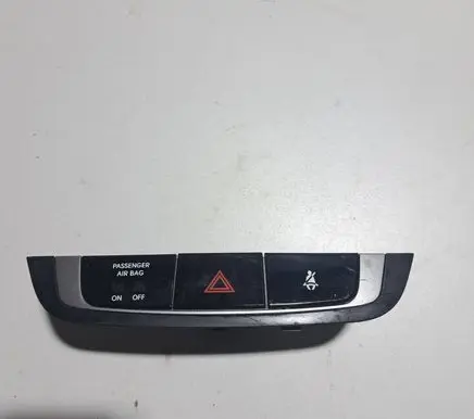 Hyundai ix35 Hazard light switch 847402S450TAN N45N