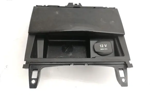 Mercedes-Benz E W212 Car ashtray A2046800179