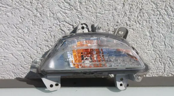 Mazda 3 III Front indicator light K2442