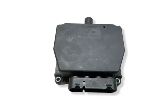 Volkswagen Golf Plus Power steering pump 14705
