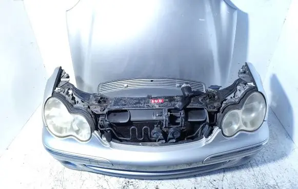 Mercedes-Benz C W203 Front piece kit 