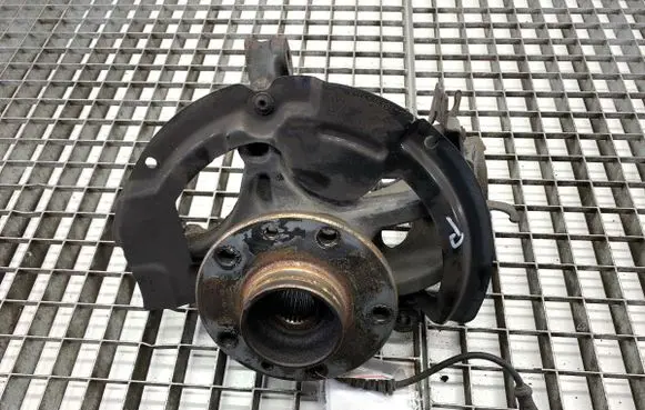 Renault Megane IV Front wheel hub spindle knuckle 