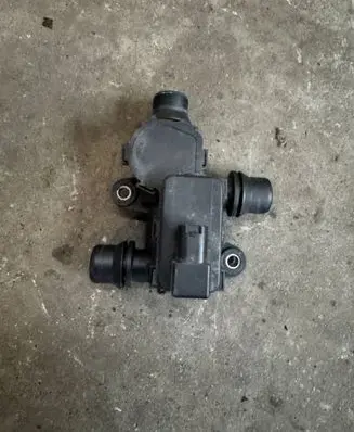 Mercedes-Benz GLE (W166 - C292) Water pump A0999068300
