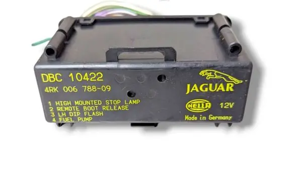 Jaguar XJ X40 Other relay 4RK00678809 DBC10422