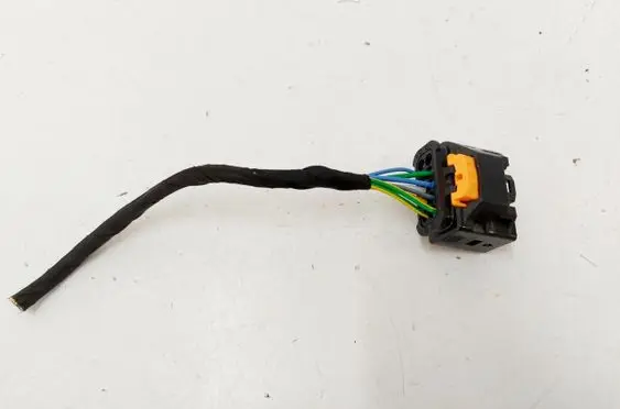 Citroen e-C3 Headlight/headlamp wiring loom/harness 