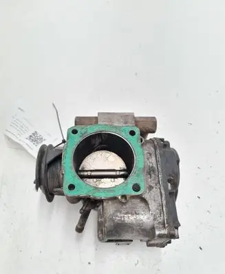 Audi A4 S4 B5 8D Throttle valve 058133063H