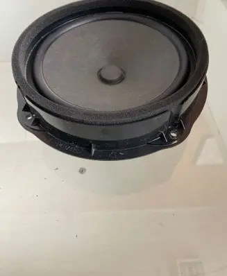 Audi Q2 - Front door speaker 8V0035415C
