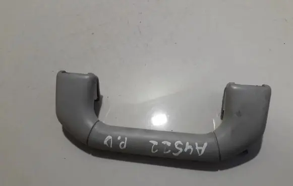 Volkswagen Polo III 6N 6N2 6NF Front interior roof grab handle
