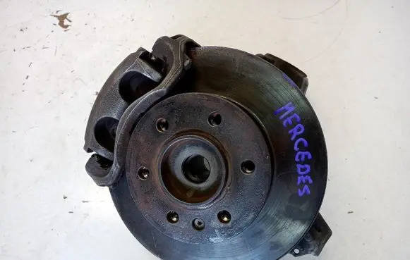Mercedes-Benz Sprinter W907 W910 Front wheel hub spindle knuckle 