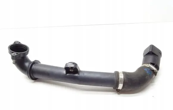 Skoda Octavia Mk3 (5E) Intercooler hose/pipe 04L145770S