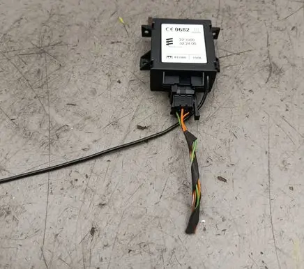 Volkswagen Crafter Auxiliary heating control unit/module 221000 032325 811686