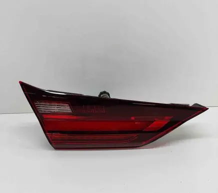 BMW 1 F40 Tailgate rear/tail lights 7450651